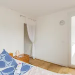  * Duisburg